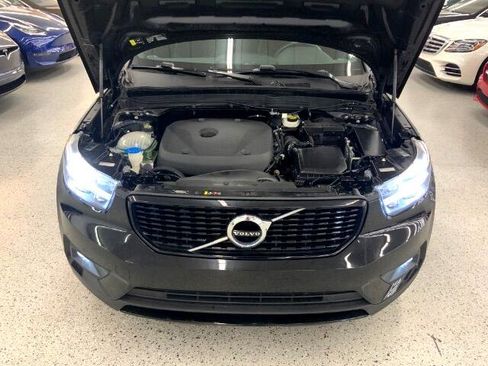 Used 2020 Volvo XC40 T5 R-Design image 33