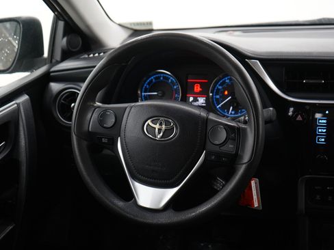 Used 2017 Toyota Corolla LE FWD image 14
