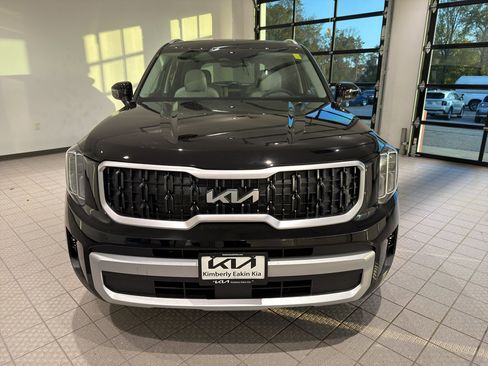 New 2025 Kia Telluride EX image 8