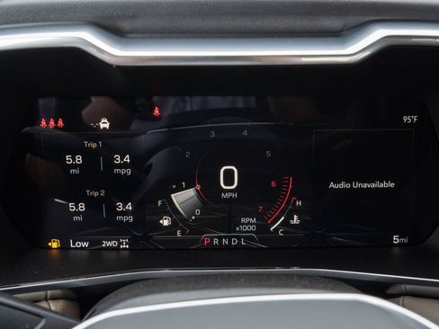 New 2026 GMC Canyon Denali AWD/4WD image 32