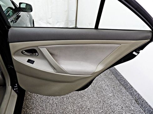 Used 2008 Toyota Camry Hybrid image 12