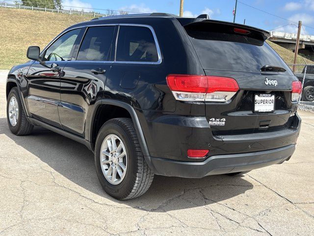 Used 2018 Jeep Grand Cherokee Laredo AWD/4WD image 8