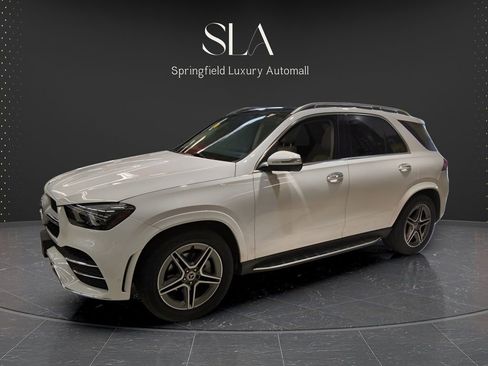 Used 2022 Mercedes-Benz GLE 350 4MATIC w/ AMG Line Exterior image 9