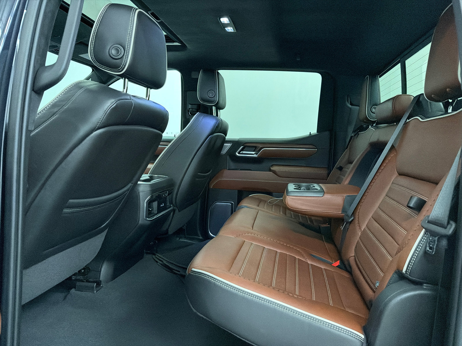 Used 2023 GMC Sierra 1500 Denali Ultimate AWD/4WD image 24