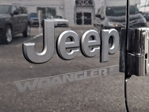 Used 2026 Jeep Wrangler Unlimited Sport AWD/4WD image 29