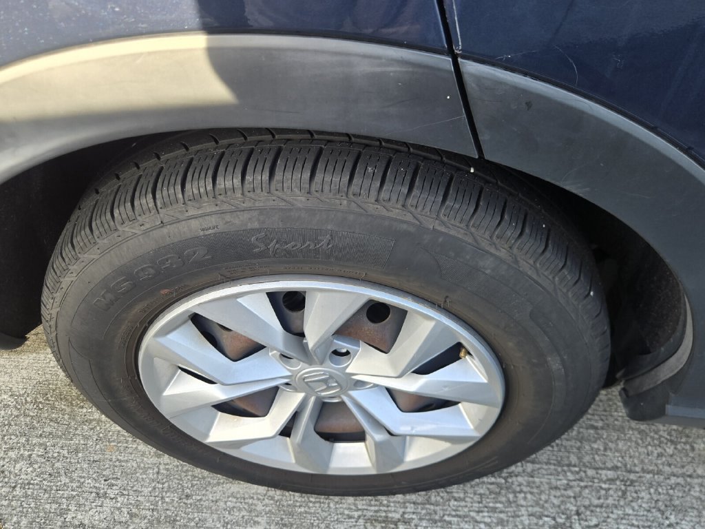 Used 2023 Honda CR-V LX image 8