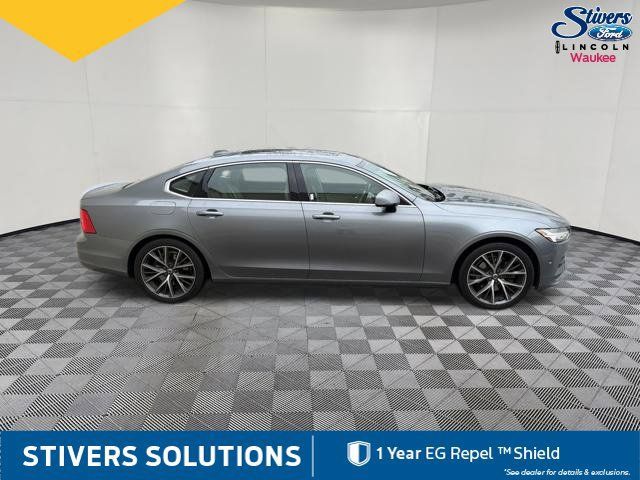 Used 2018 Volvo S90 T5 Momentum w/ Convenience Package AWD/4WD image 5