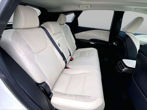 Used 2024 Lexus RX 350 AWD/4WD image 19