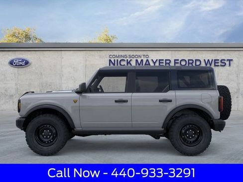 New 2026 Ford Bronco Badlands image 4