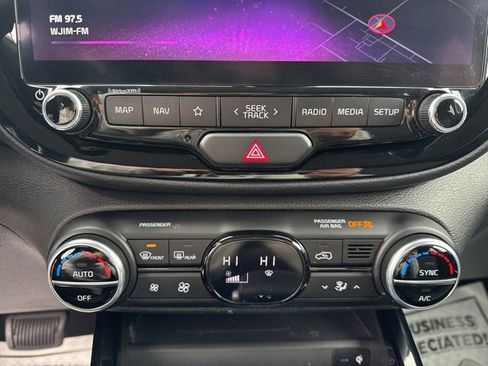 Used 2023 Kia Soul S image 30