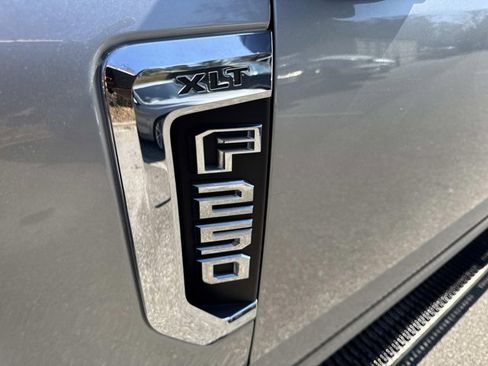 Used 2020 Ford F250 XLT w/ XLT Value Package image 8