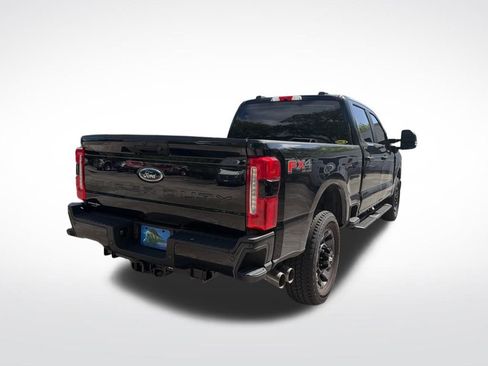 Used 2024 Ford F250 XL w/ STX Appearance Package image 5