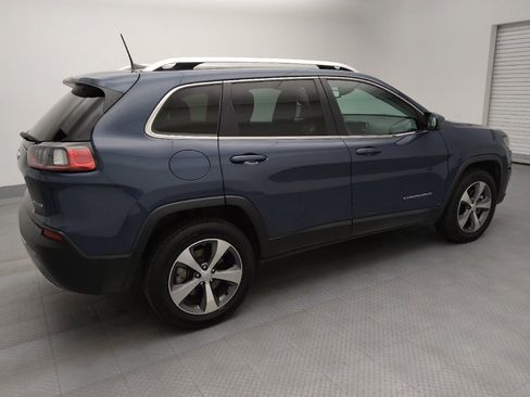 Used 2021 Jeep Cherokee Limited image 10