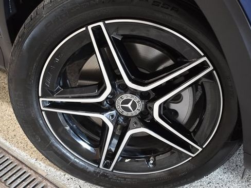 New 2026 Mercedes-Benz GLB 250 4MATIC image 30