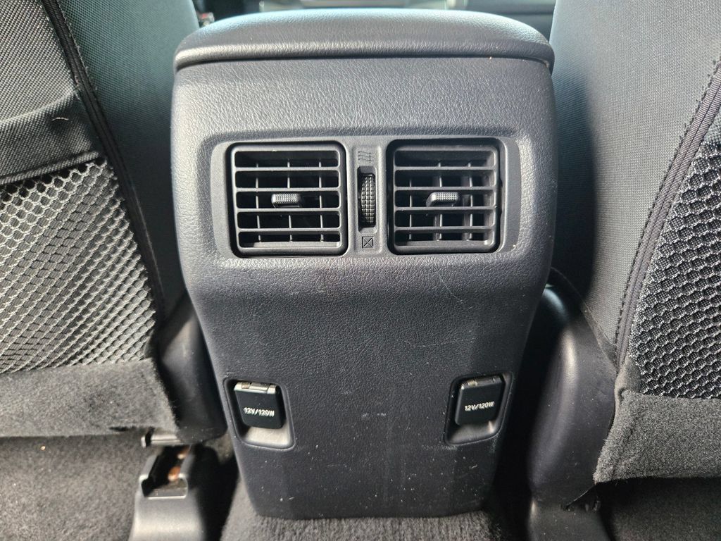 Used 2018 Toyota 4Runner SR5 AWD/4WD image 12