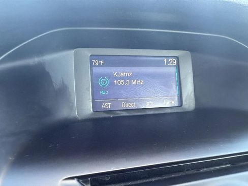 Used 2014 Ford Focus SE w/ SE Sport Package image 25