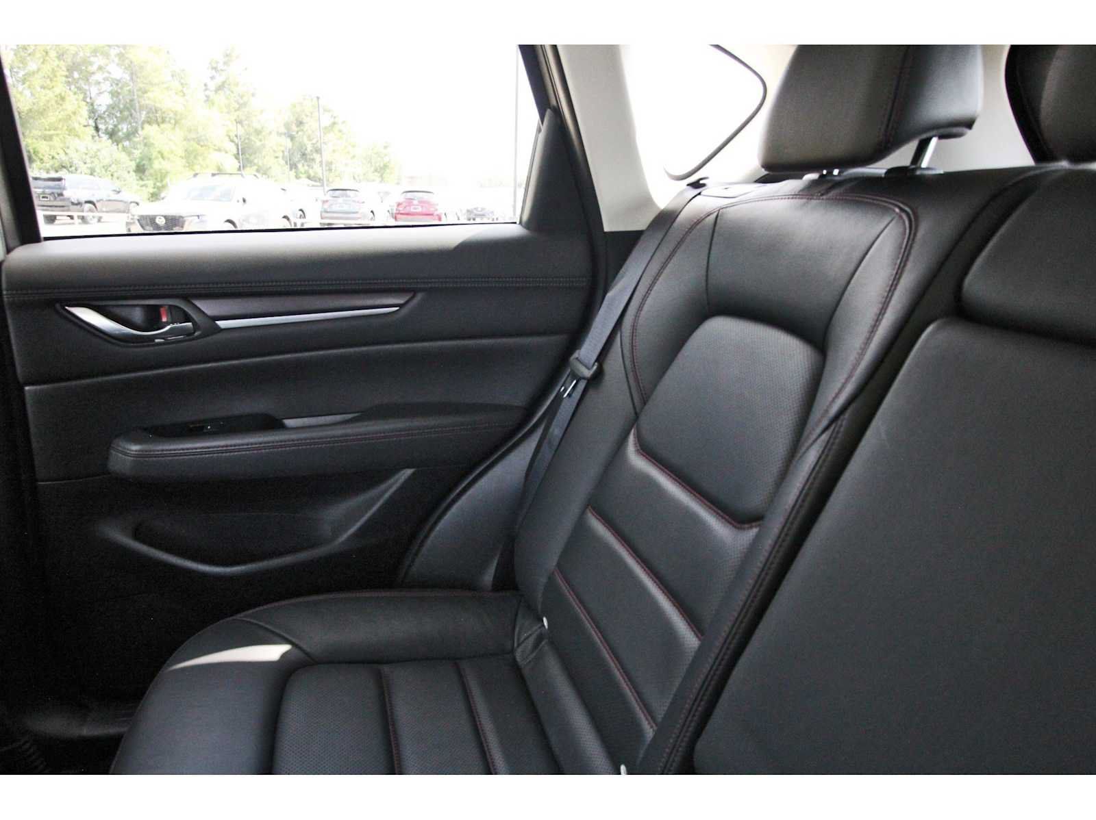 Used 2025 MAZDA CX-5 Carbon Edition AWD/4WD image 9