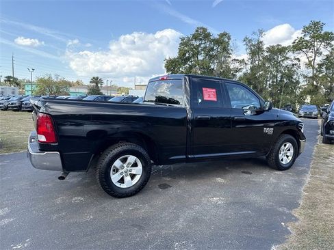 Used 2024 RAM 1500 Classic SLT image 5