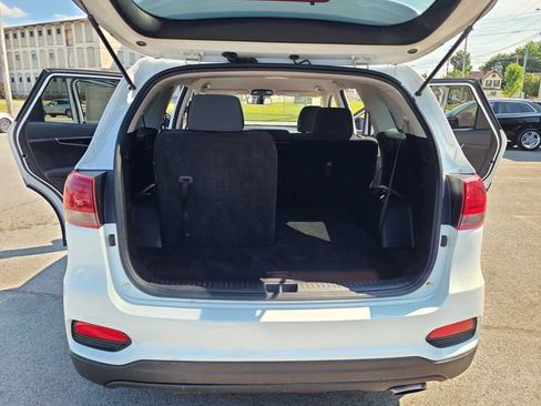 Used 2020 Kia Sorento LX AWD/4WD image 27