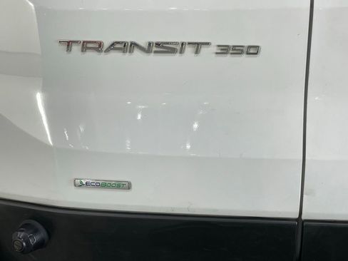 Used 2018 Ford Transit 350 XLT image 39