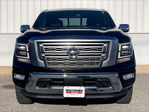 Used 2022 Nissan Titan Platinum Reserve w/ Moonroof Package image 3