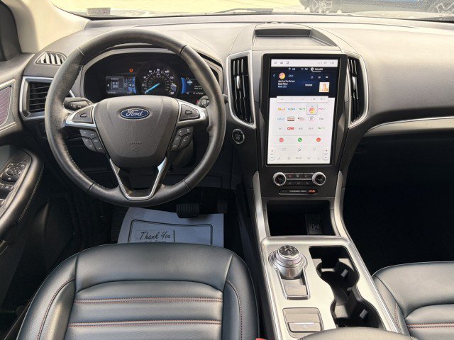 Certified 2024 Ford Edge SEL w/ Sport Appearance Package AWD/4WD image 17