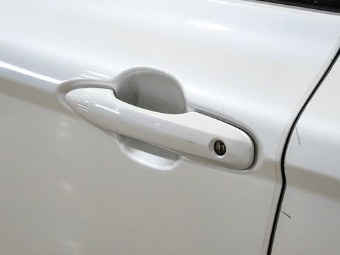 Used 2022 Toyota Camry XSE image 39