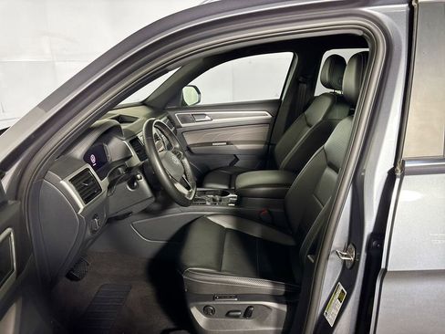Used 2022 Volkswagen Atlas Cross Sport SEL AWD/4WD image 12