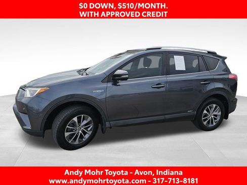 Used 2018 Toyota RAV4 XLE image 4