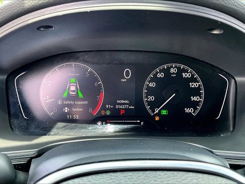 Used 2025 Honda Civic Sport image 12