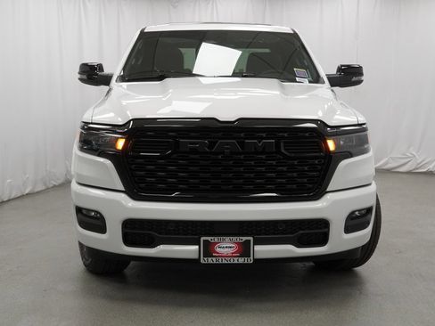 New 2026 RAM 1500 4x4 Crew Cab image 7