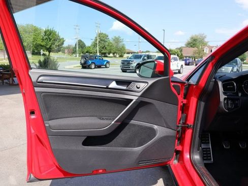 Used 2017 Volkswagen GTI S FWD image 14