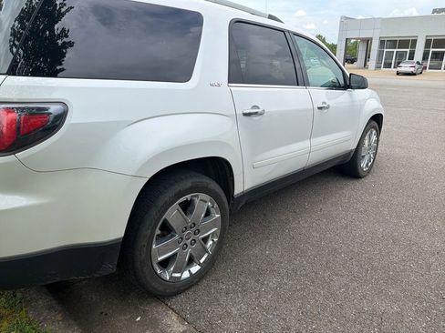 Used 2017 GMC Acadia Limited SLT AWD/4WD image 12