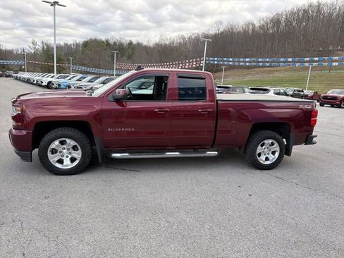Used 2017 Chevrolet Silverado 1500 LT w/ All Star Edition image 9