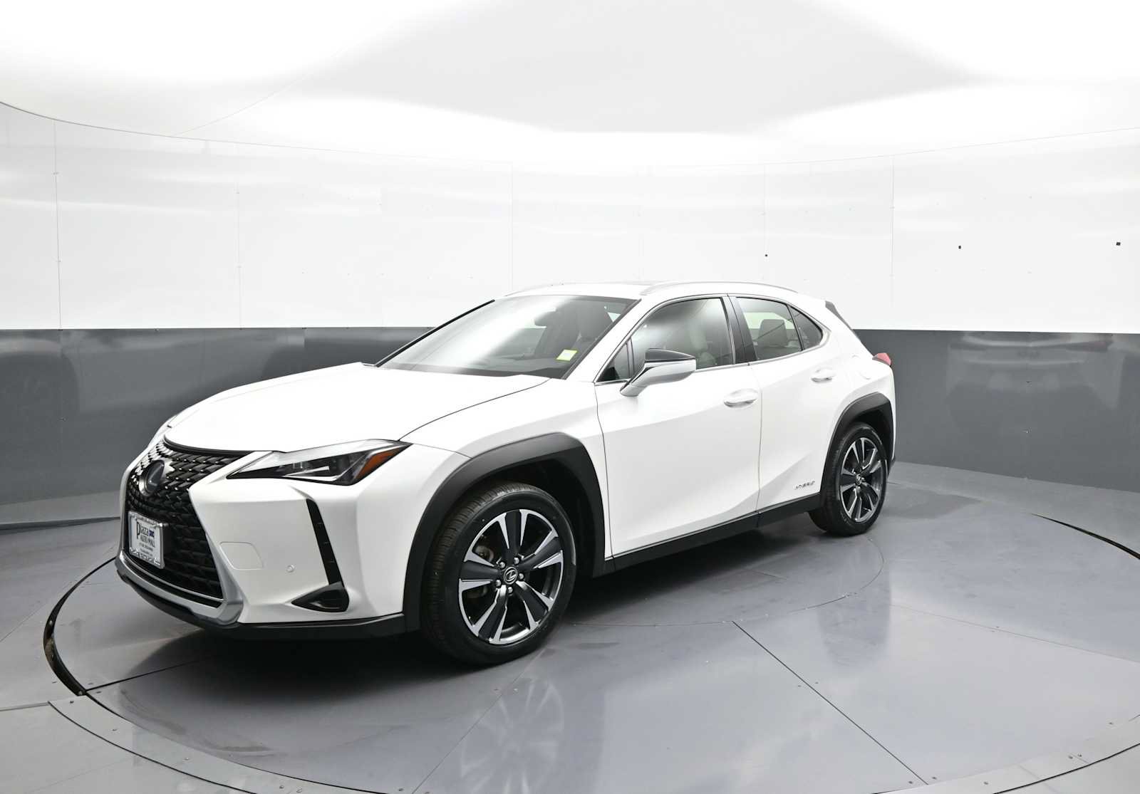Used 2021 Lexus UX 250h w/ Premium Package AWD/4WD image 9