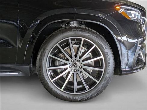New 2026 Mercedes-Benz GLS 580 4MATIC image 23