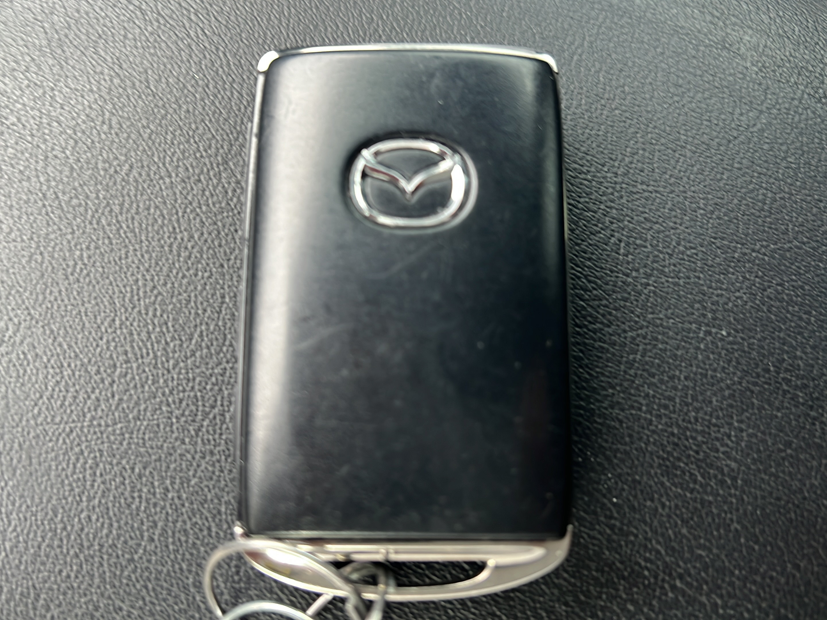 Used 2022 MAZDA MAZDA3 s FWD image 25