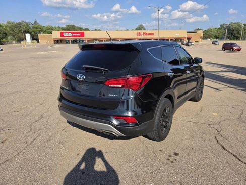 Used 2018 Hyundai Santa Fe Sport FWD image 4