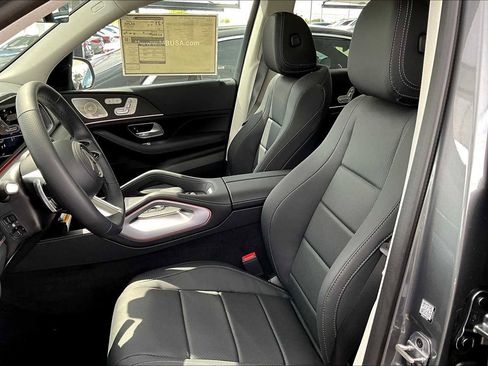 New 2026 Mercedes-Benz GLS 450 4MATIC image 17