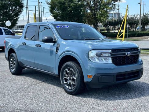 Used 2023 Ford Maverick XLT FWD image 1