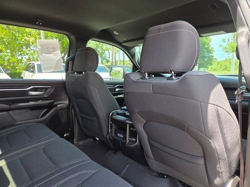 Used 2024 RAM 1500 Big Horn RWD image 17