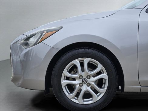 Used 2016 Scion iA FWD image 39