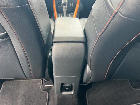 Used 2018 Ford EcoSport SES w/ SES Cold Weather Package AWD/4WD image 18