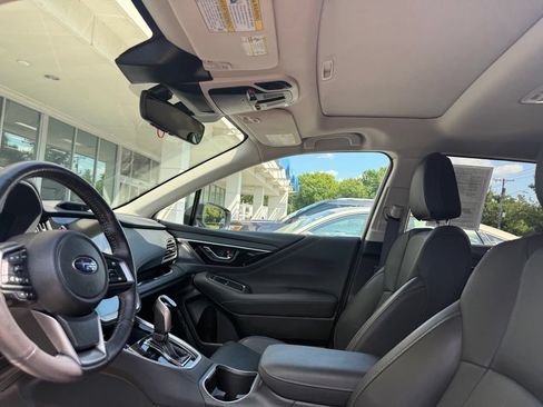 Used 2024 Subaru Outback Limited AWD/4WD image 10