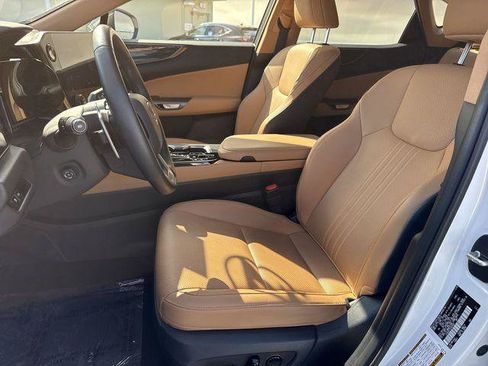 Certified 2025 Lexus NX 350 AWD w/ Accessory Package (K3) image 11