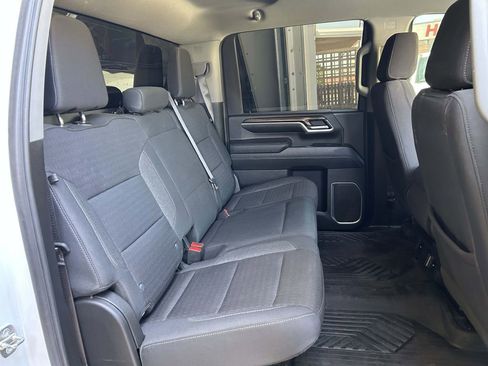 Used 2024 Chevrolet Silverado 2500 LT image 15