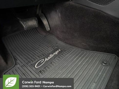 Used 2017 Dodge Challenger SXT w/ Blacktop Package image 26