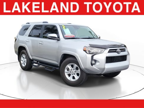 Certified 2022 Toyota 4Runner SR5 Premium image 1