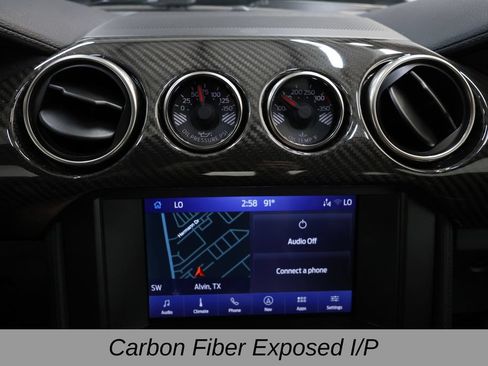 Used 2022 Ford Mustang Shelby GT500 w/ Carbon Fiber Track Pack RWD image 19