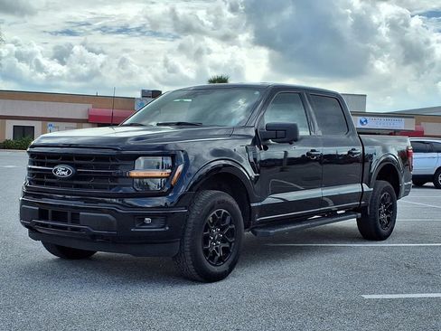 Used 2024 Ford F150 XLT w/ XLT Black Appearance Package AWD/4WD image 3